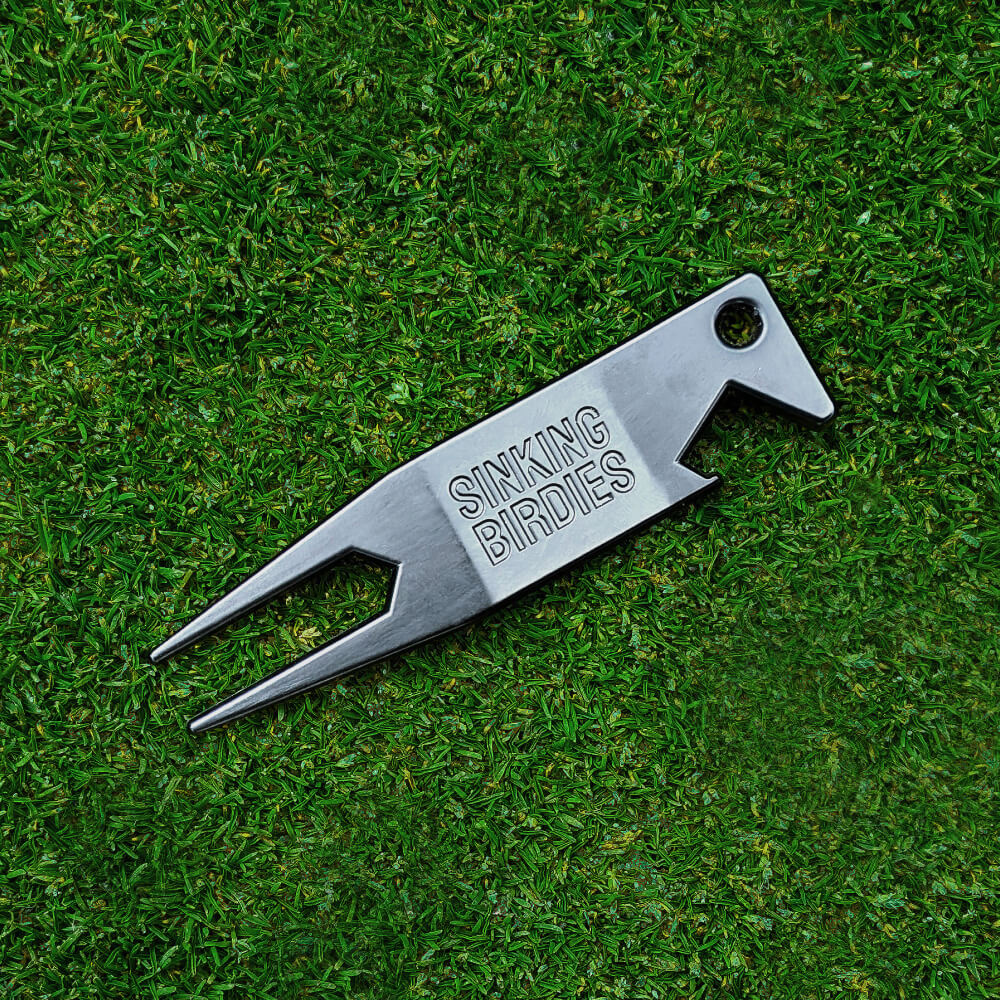 Sinking Birdies Divot Tool